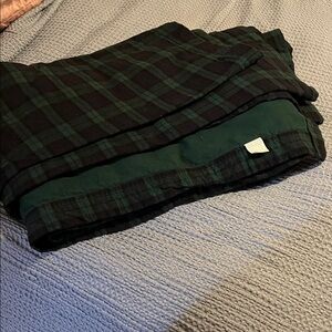 Vermont Country Store~Plaid Blanket in Black and Green~Full~ 100% cotton